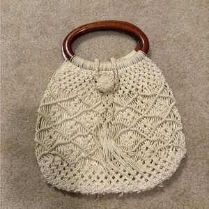 Santa Rosa De Lima 1970’s Cream Macramé Tote with Wooden Handle